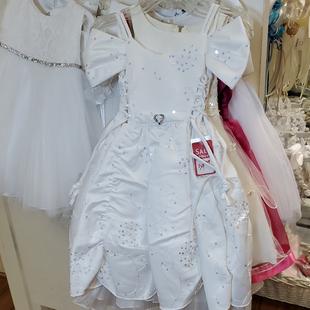 Elegant White Kids Costume Dress